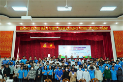 HỘI THẢO “TƯ VẤN, HƯỚNG NGHIỆP CHO HỌC SINH - SINH VIÊN” TẠI TRƯỜNG TRUNG CẤP KINH TẾ - KỸ THUẬT BÌNH THUẬN NĂM 2025